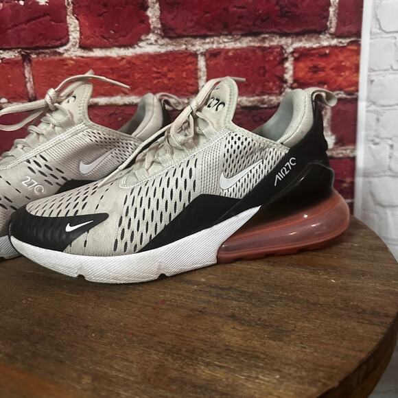 Women’s Airmax 270 size 7 - Picture 1 of 9